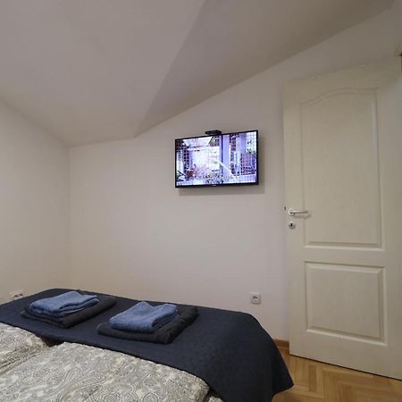 Flat 23 Lägenhet Belgrad Exteriör bild
