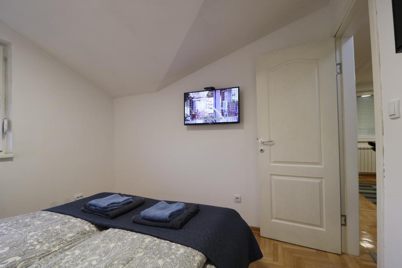 Flat 23 Lägenhet Belgrad Exteriör bild