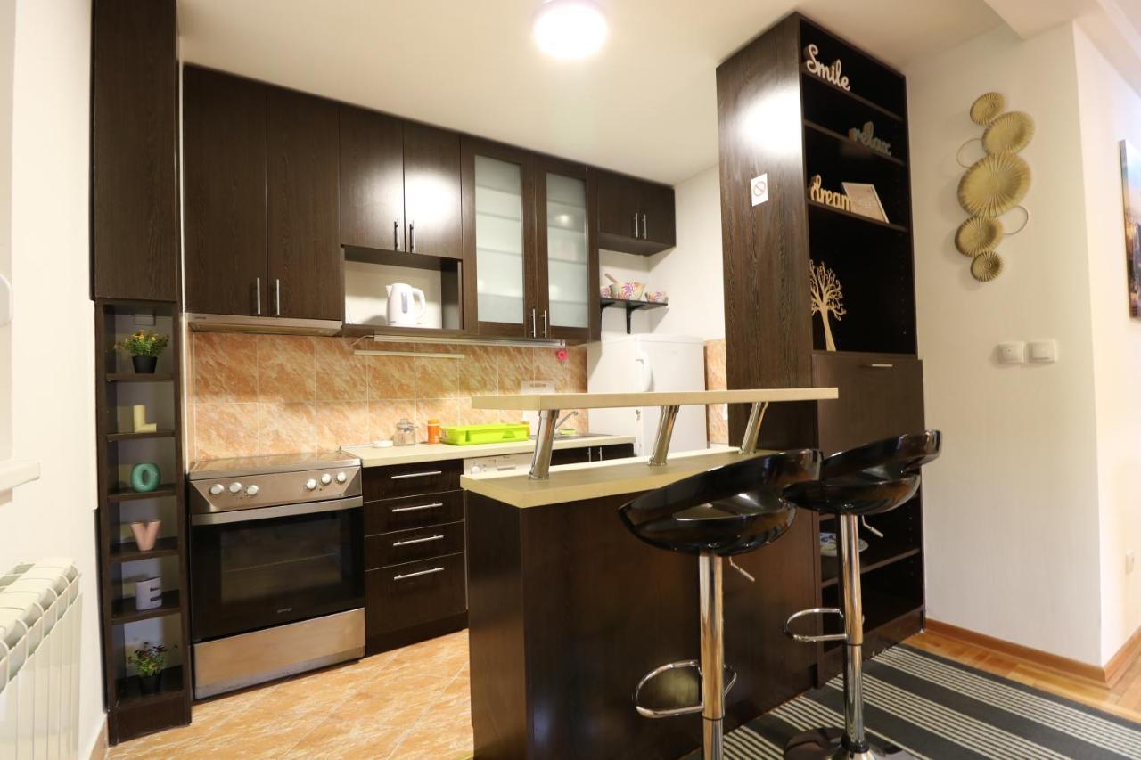 Flat 23 Lägenhet Belgrad Exteriör bild